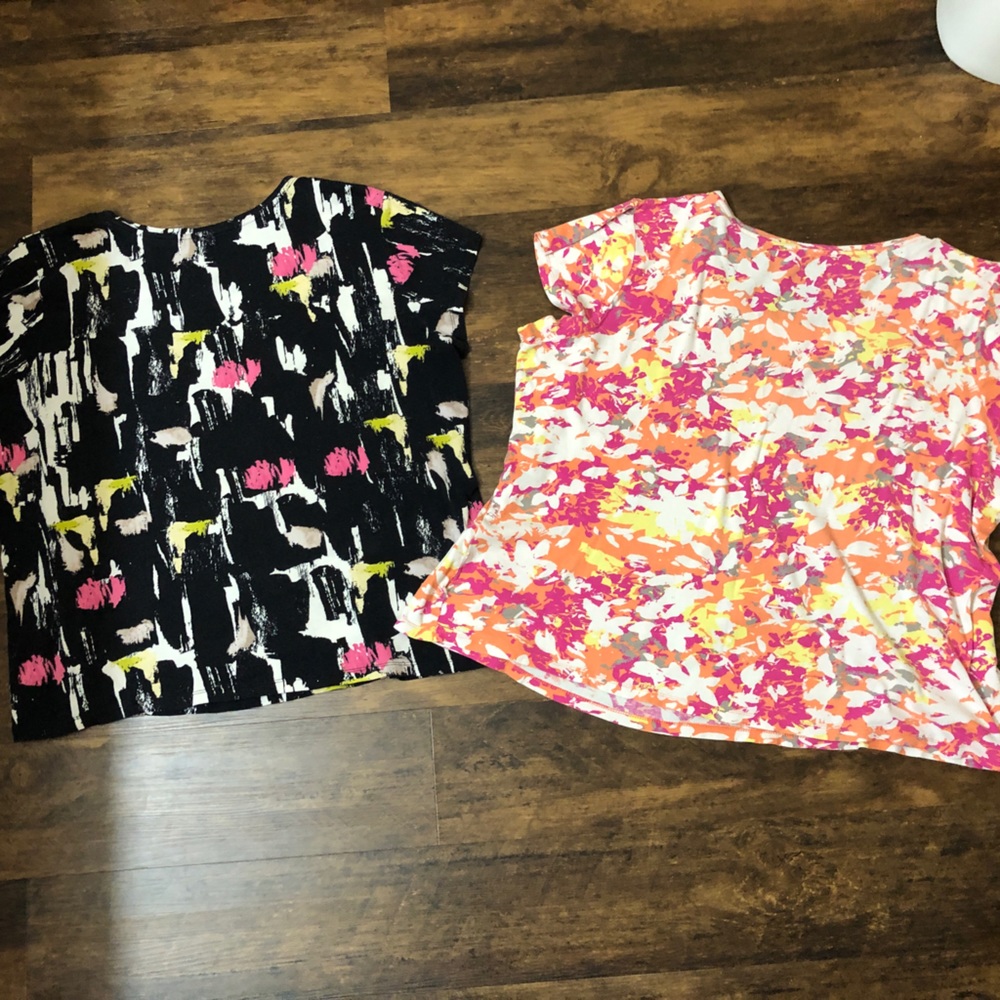 Daisy Fuentes 2X Tops Bundle 2 Piece Cap Sleeve Scoop Neck Floral Abstract - Picture 4 of 10